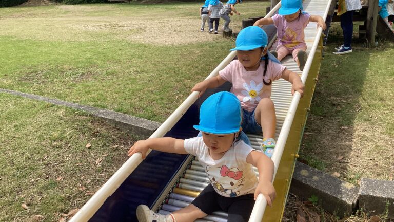 2歳児あめチーム「ローラー公園に行ったよ！」